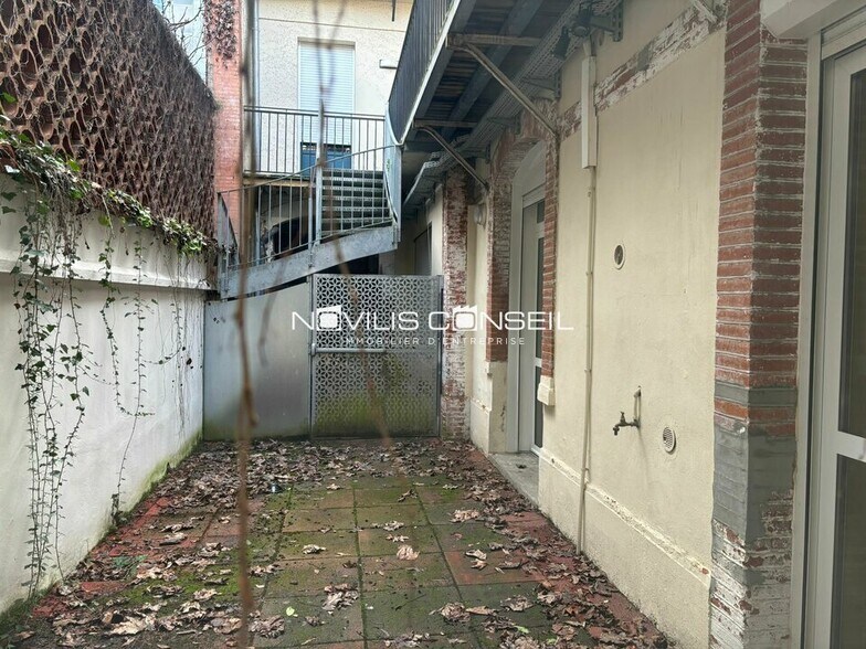 Bureau dans Toulouse à louer - Photo du bâtiment - Image 2 de 7