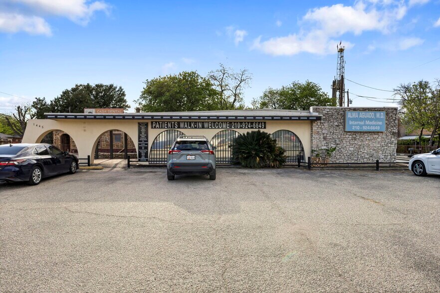 1445 Somerset Rd, San Antonio, TX à vendre - Photo du bâtiment - Image 3 de 12