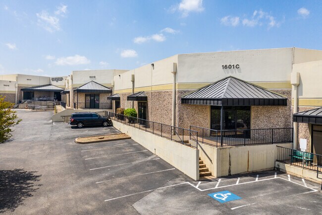 More details for 1601 Rutherford Ln, Austin, TX - Flex, Industrial for Lease