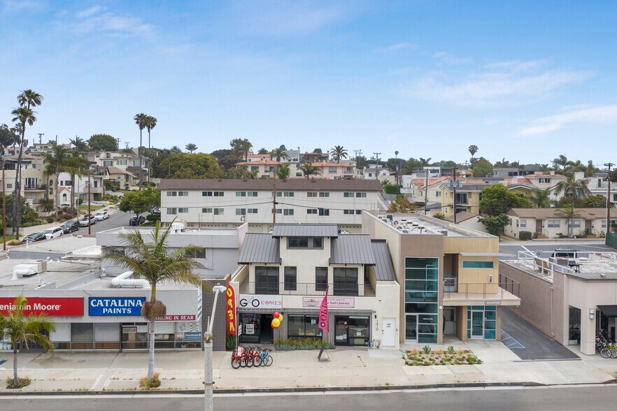 1010 S Pacific Coast Hwy, Redondo Beach, CA à louer - Photo du bâtiment - Image 2 de 16