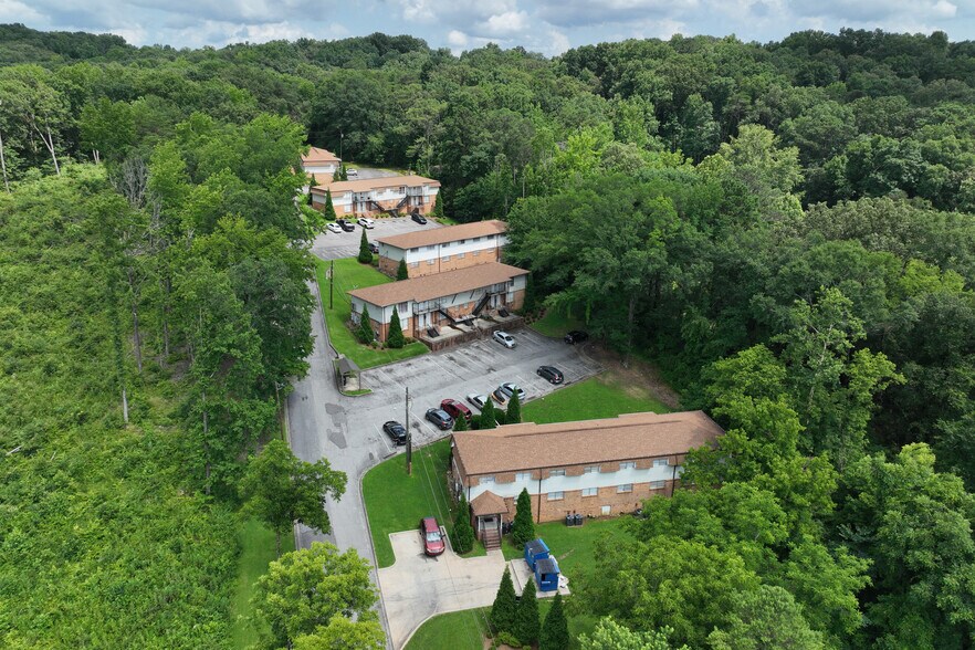 100 Pinson Pl, Birmingham, AL à vendre - Photo du bâtiment - Image 2 de 15