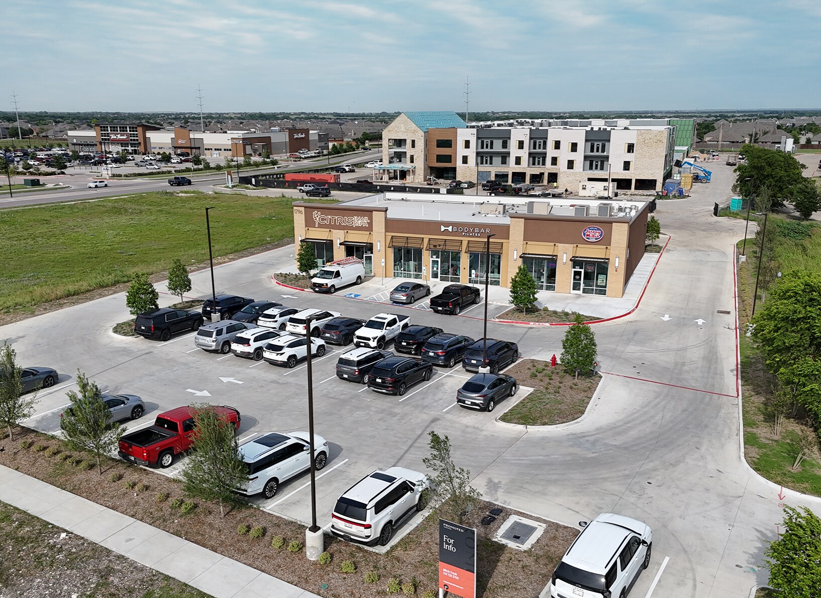 1796 N US Highway 77, Waxahachie, TX à vendre Photo principale- Image 1 de 5