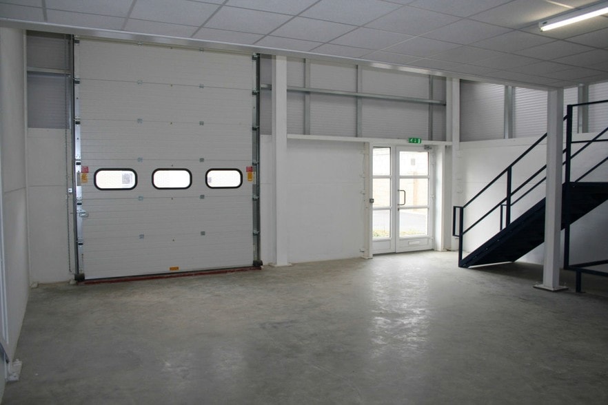 Ely Rd, Waterbeach for lease - Building Photo - Image 2 of 4