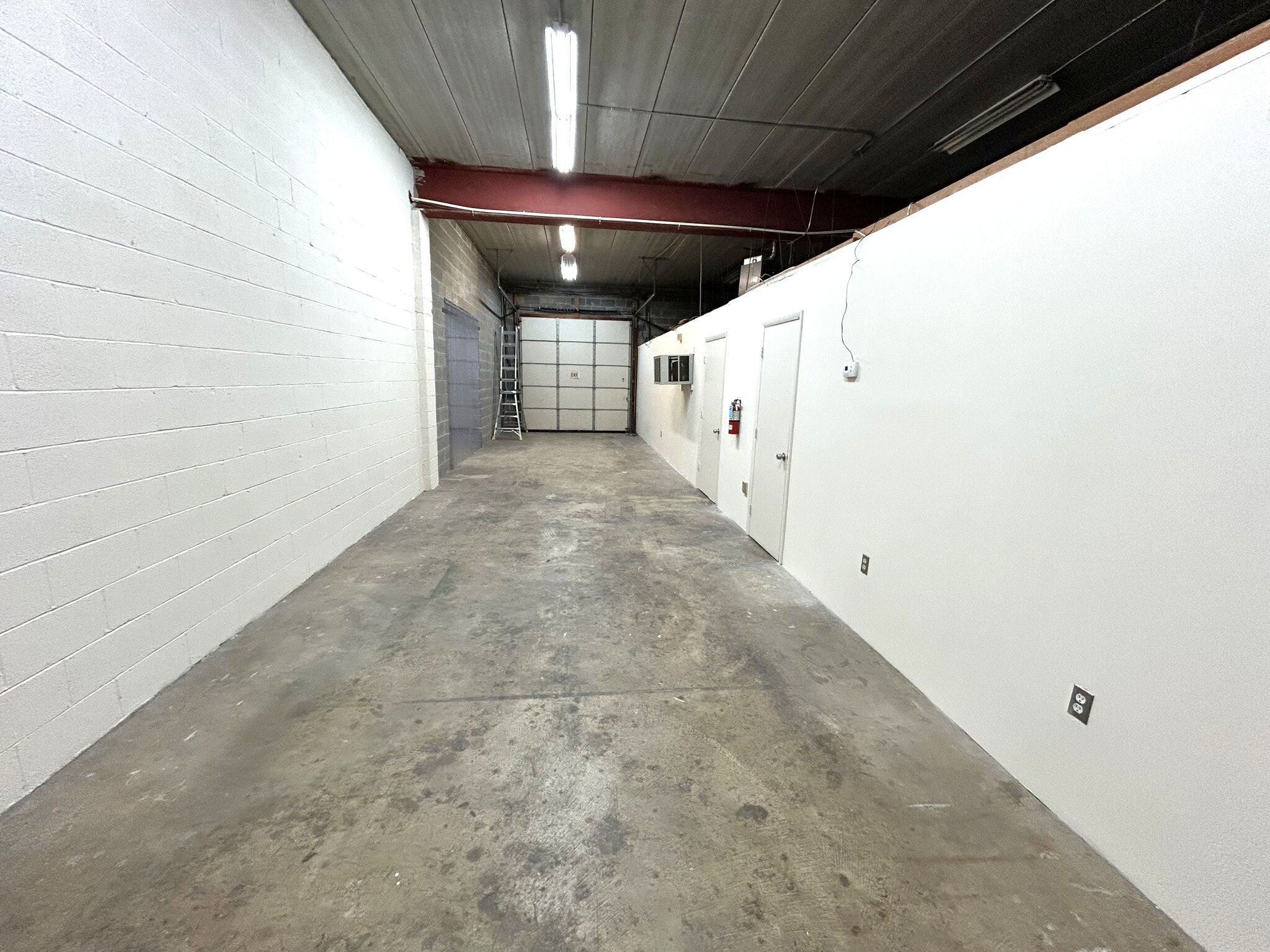 2201-2353 Distribution Cir, Silver Spring, MD à louer Photo intérieure- Image 1 de 7