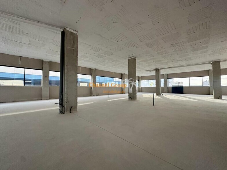 Bureau dans Elche, Alicante à louer - Photo du bâtiment - Image 3 de 3
