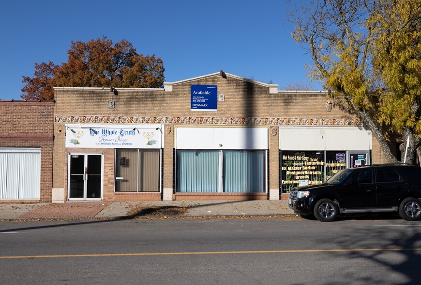 5540-5544 Troost Ave, Kansas City, MO for sale - Primary Photo - Image 1 of 6