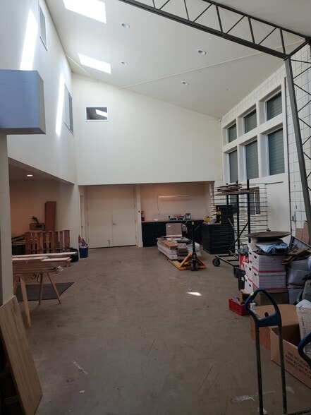 305 W Cutting Blvd, Point Richmond, CA à louer - Photo du bâtiment - Image 3 de 7