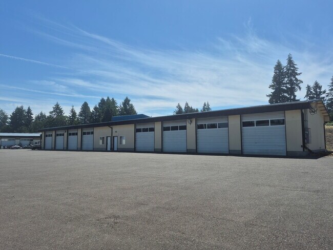 Plus de détails pour 3210 234th St E, Spanaway, WA - Industriel à louer