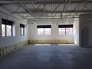 44 Shelter Rock Rd, Danbury, CT for lease Interior Photo- Image 2 of 7