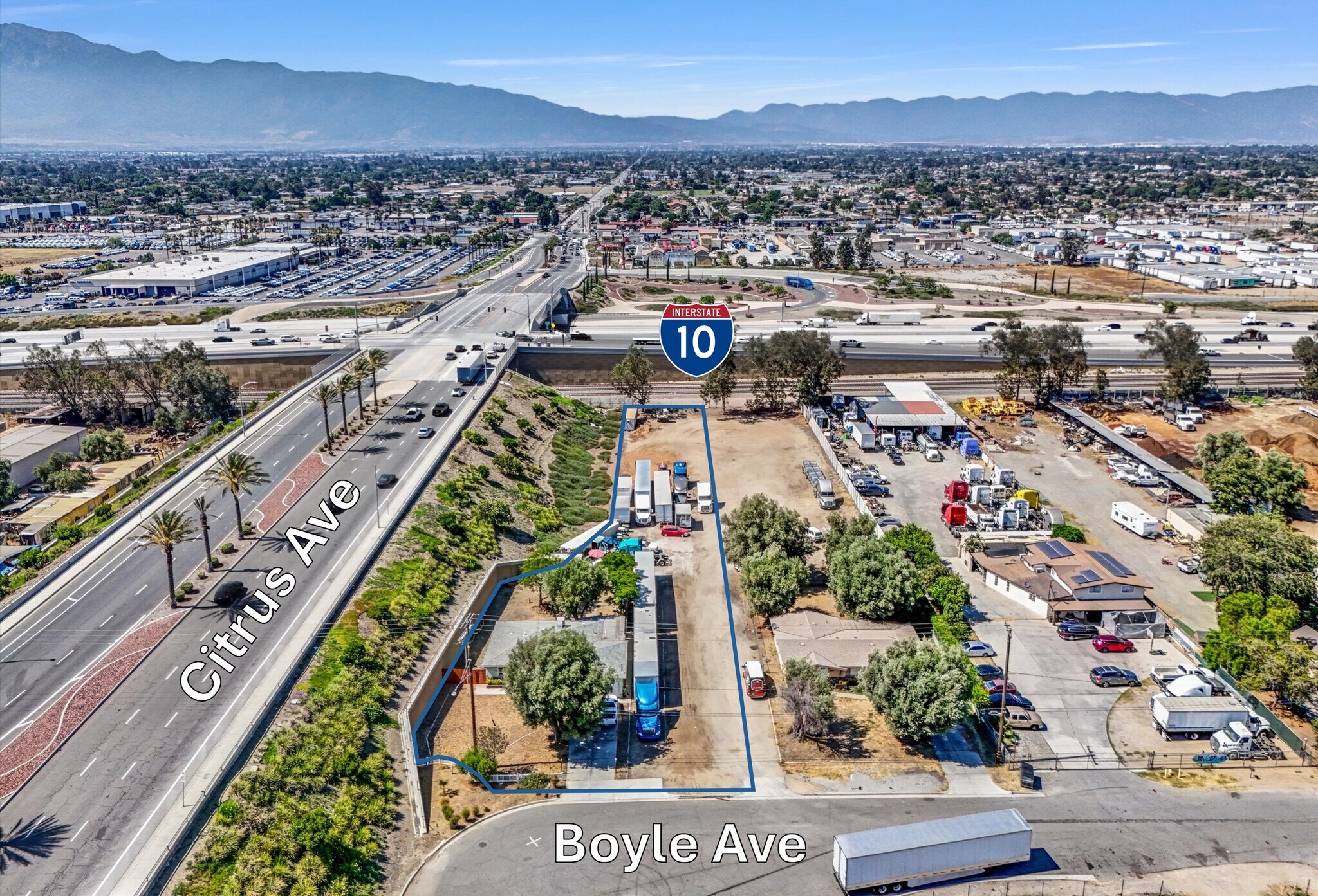 16112 Boyle Ave, Fontana, CA à vendre Aérien- Image 1 de 1