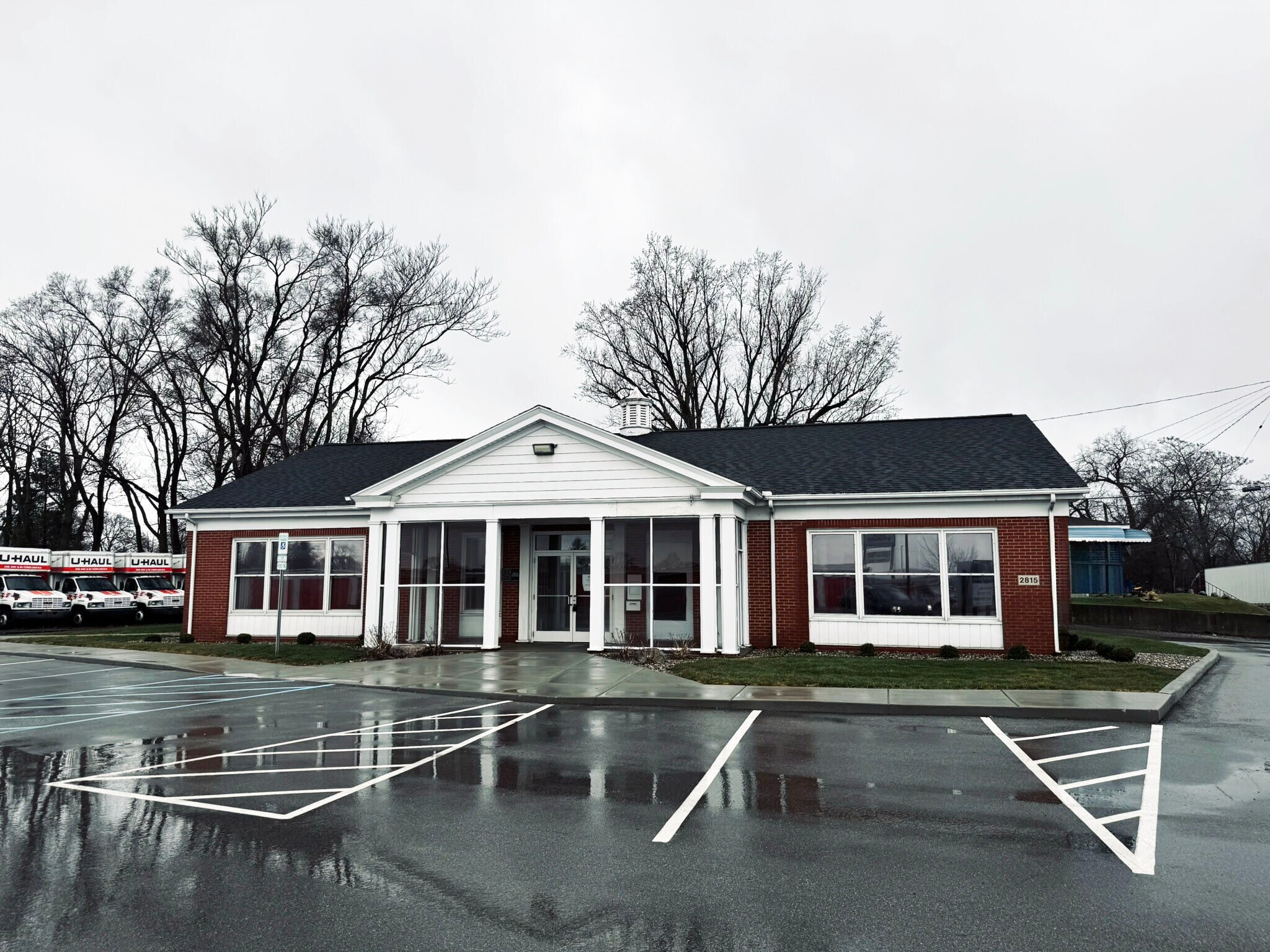 2815 E Michigan Ave, Jackson, MI à vendre Photo principale- Image 1 de 11