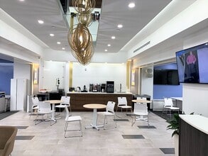 15 W 38th St, New York, NY for lease Interior Photo- Image 2 of 3