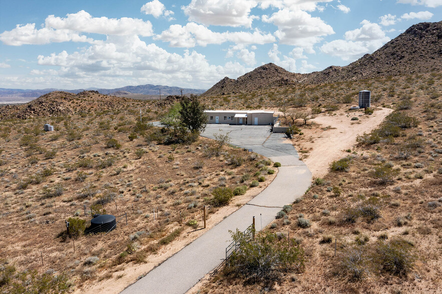 50636 Golden Ray Rd, Johnson Valley, CA for sale - Primary Photo - Image 1 of 54