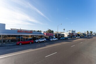 4614 Mission Blvd, San Diego, CA for lease Building Photo- Image 1 of 6