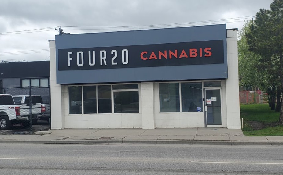 418 16th Ave NW, Calgary, AB for sale Building Photo- Image 1 of 1