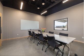 12100 Higgins Airport Way, Burlington, WA for lease Building Photo- Image 2 of 13