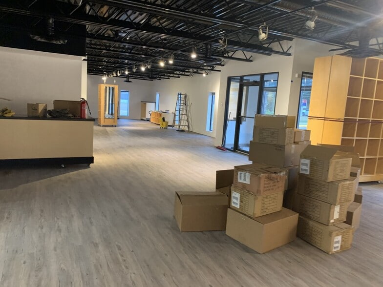 123 Cree Rd, Sherwood Park, AB for sale - Building Photo - Image 3 of 9