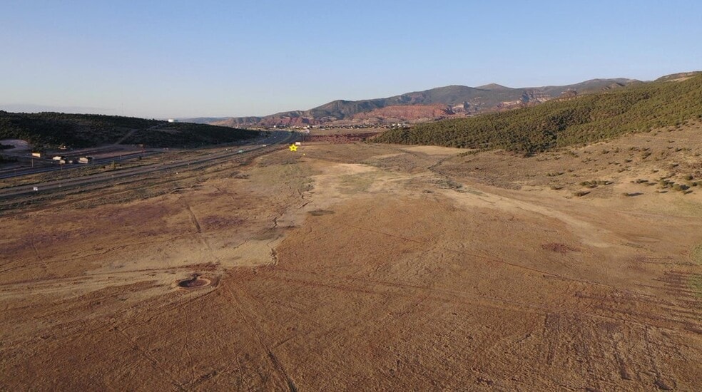 Pod 16 18.88 Acres Old 91 hwy, Cedar City, UT à vendre - Photo du bâtiment - Image 2 de 3