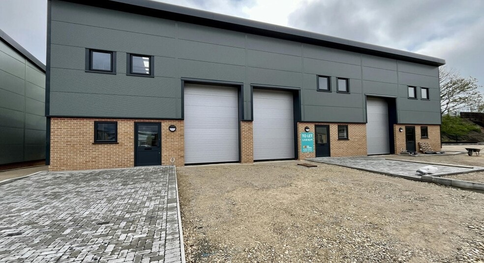 Embankment Way, Ringwood à vendre - Photo principale - Image 1 de 20