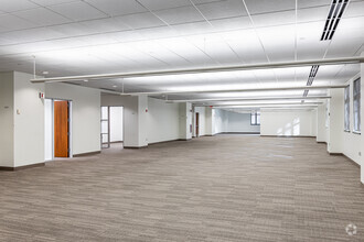 6240 Sprint Pky, Overland Park, KS for lease Interior Photo- Image 2 of 9