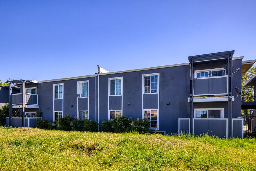 6267 Martin Luther King Jr Blvd, Sacramento, CA à vendre - Photo du bâtiment - Image 3 de 17