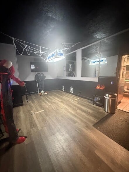 520-522 Monroe Ave, Rochester, NY for sale - Building Photo - Image 2 of 34