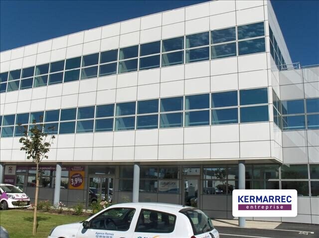 Office in Rennes for sale - Building Photo - Image 1 of 4