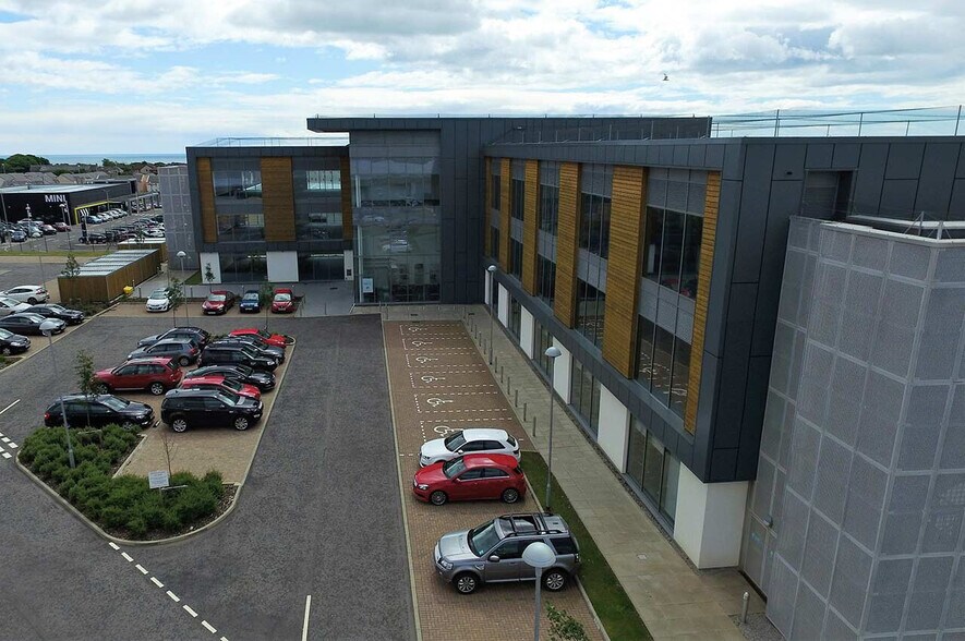 1 Balmoralhub Wellington Rd, Aberdeen à louer - Photo du bâtiment - Image 2 de 4