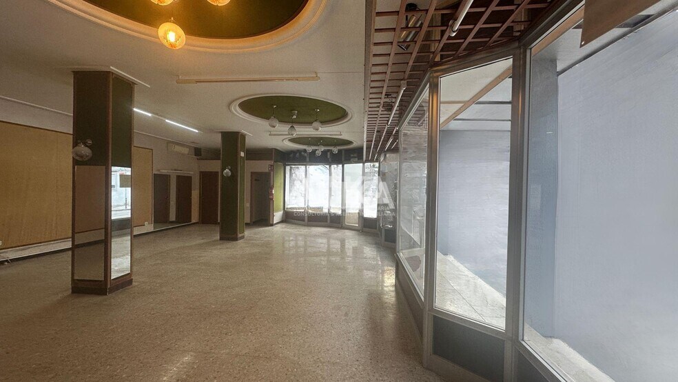 Retail in Ontinyent for lease - Building Photo - Image 1 of 8