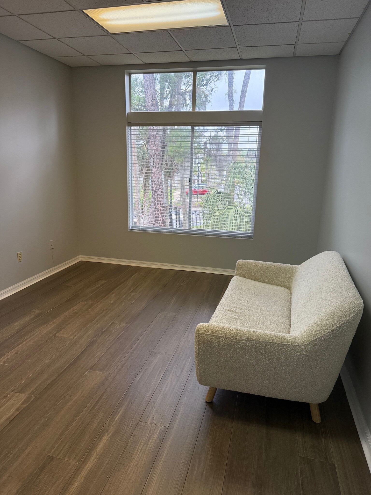 6000A Sawgrass Village Cir, Ponte Vedra Beach, FL for lease Interior Photo- Image 1 of 1