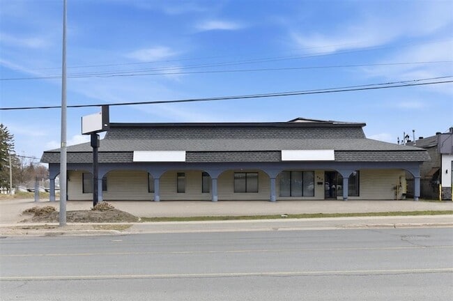 More details for 642 Great Northern Rd, Sault Ste Marie, ON - Retail for Lease