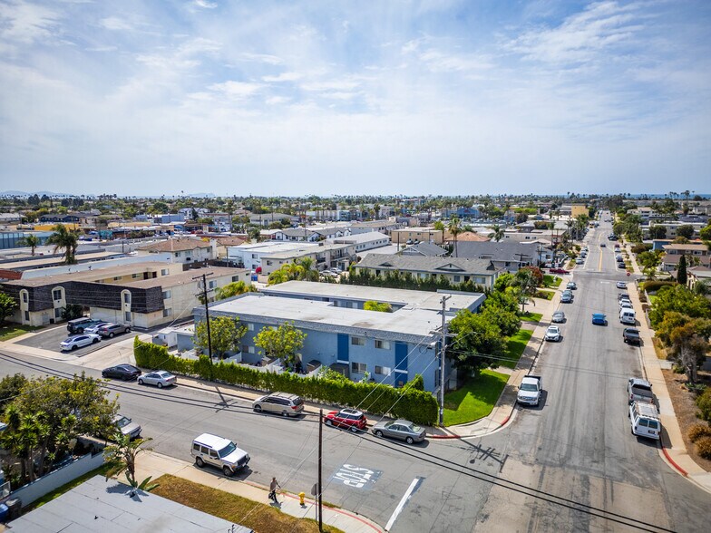 1091 Calla Ave, Imperial Beach, CA à vendre - Photo du bâtiment - Image 3 de 32