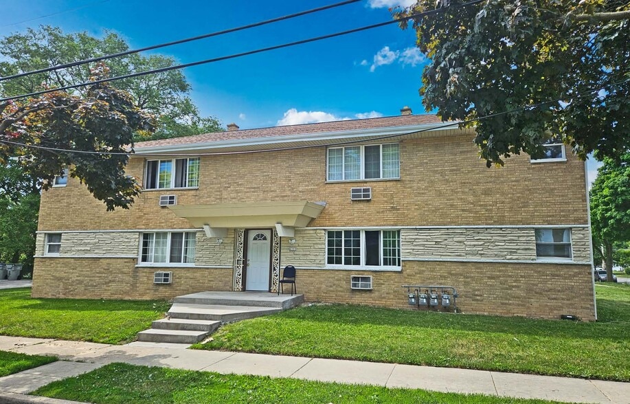 6333 W Florist Ave, Milwaukee, WI for sale - Building Photo - Image 1 of 11