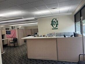 53 Lake Avenue Ext, Danbury, CT for lease Interior Photo- Image 2 of 7