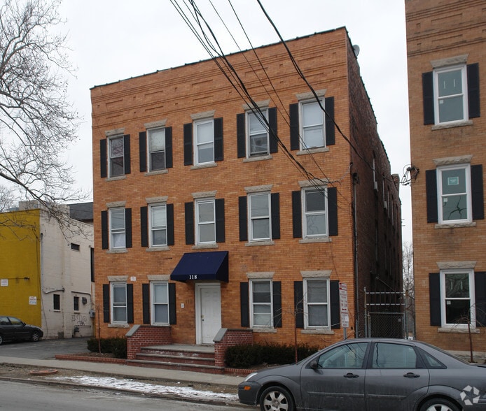 118 Henry St, Stamford, CT for sale - Building Photo - Image 3 of 3