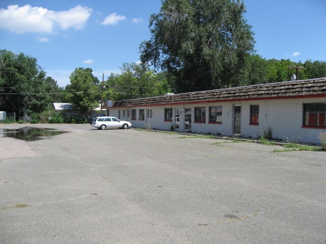 1207-1209 Highland Ave, Pueblo, CO for sale - Building Photo - Image 2 of 5