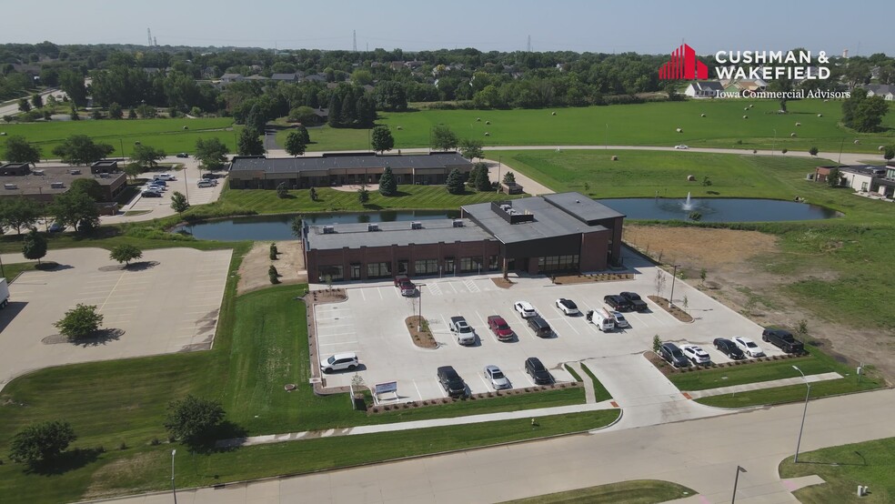 8700 Thomas Ave, Johnston, IA for lease - Commercial Listing Video - Image 2 of 8