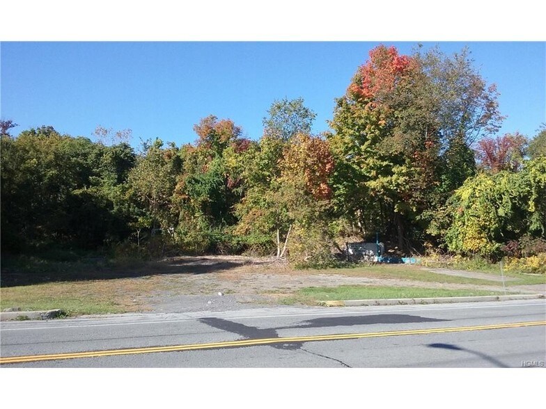 139 State Route 17M, Harriman, NY à vendre - Photo du bâtiment - Image 3 de 3