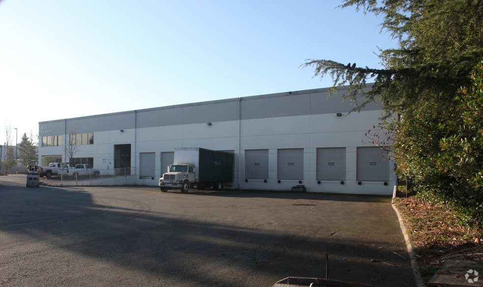 901 39th St, Renton, WA for lease - Building Photo - Image 2 of 2