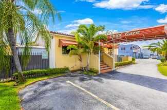 Plus de détails pour 3521 E 4th Ave, Hialeah, FL - Commerce de détail à vendre