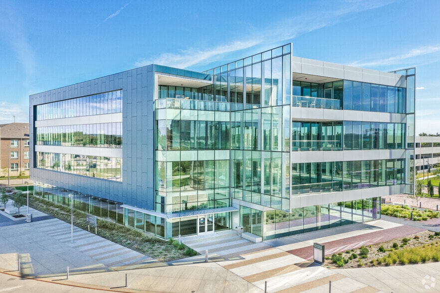 4201 Rivers Edge Pky, Council Bluffs, IA for lease - Building Photo - Image 2 of 54