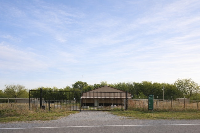 More details for 12388 US Highway 77, Paoli, OK - Industrial for Sale