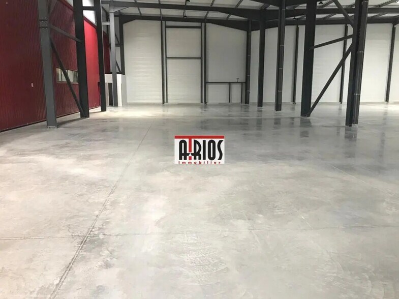 Industriel dans Signes à louer - Photo intérieure - Image 3 de 9