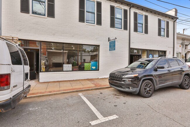 Plus de détails pour 34-36 Madison St, Newnan, GA - Commerce de détail à louer