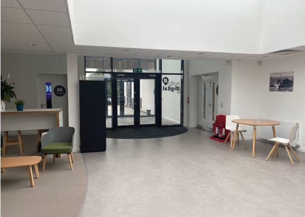 Highland Ave, Sandbank à vendre - Photo intérieure - Image 3 de 3