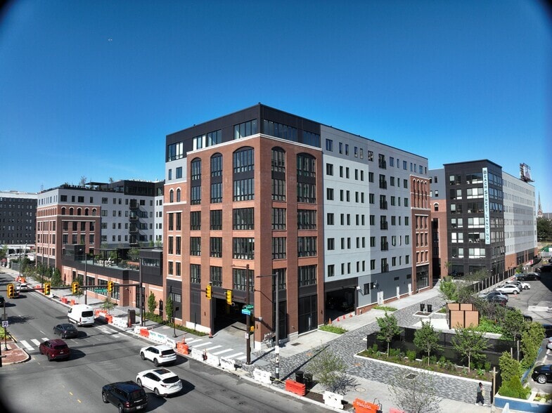 700 N Delaware Ave, Philadelphia, PA for lease - Matterport Community - Image 2 of 18