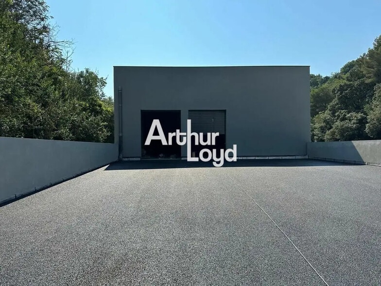 Flex in Nice for sale - Building Photo - Image 1 of 3