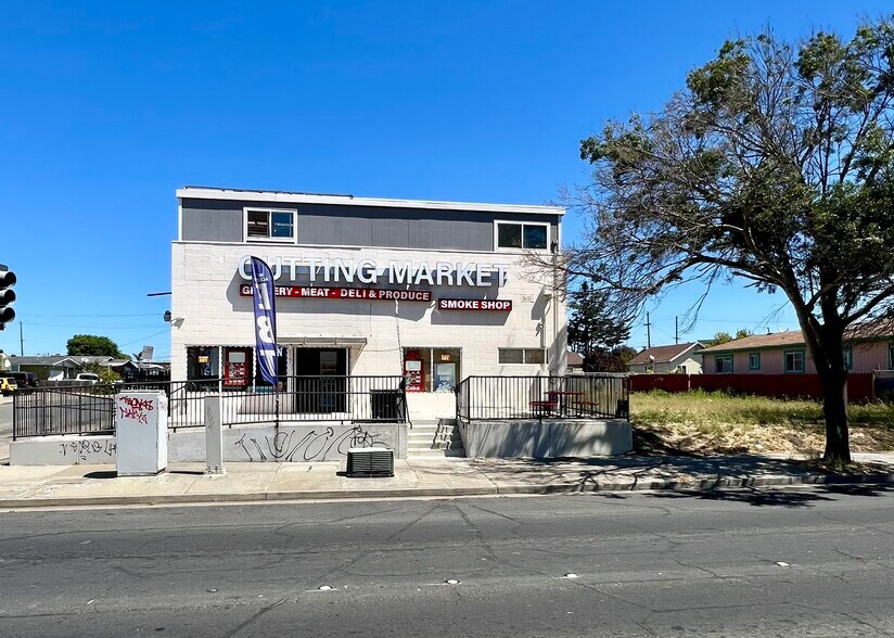 2901 Cutting Blvd, Richmond, CA à vendre - Photo du bâtiment - Image 1 de 10