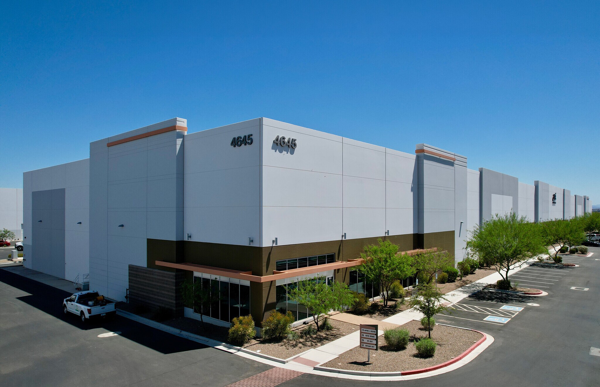 4645 S Power Rd, Mesa, AZ à louer Photo du bâtiment- Image 1 de 7