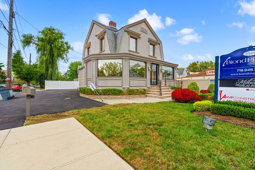 6939 Amboy Rd, Staten Island, NY à louer - Photo du bâtiment - Image 2 de 8